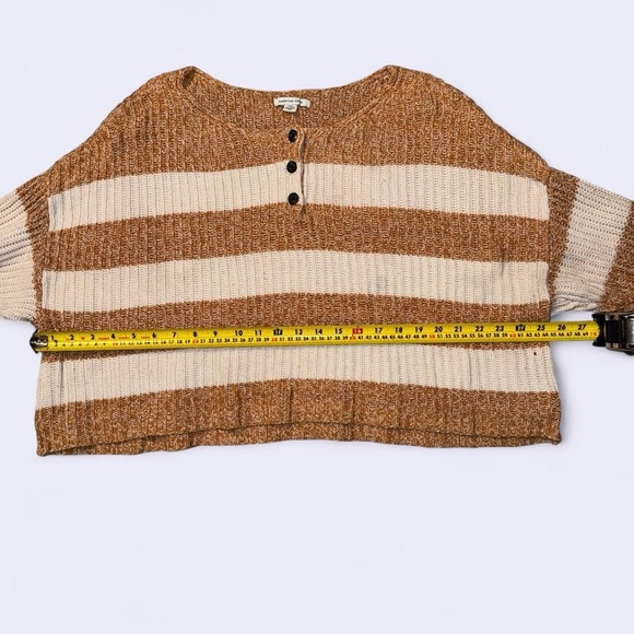 American Eagle Striped Henley Sweater - Picture 5 of 5